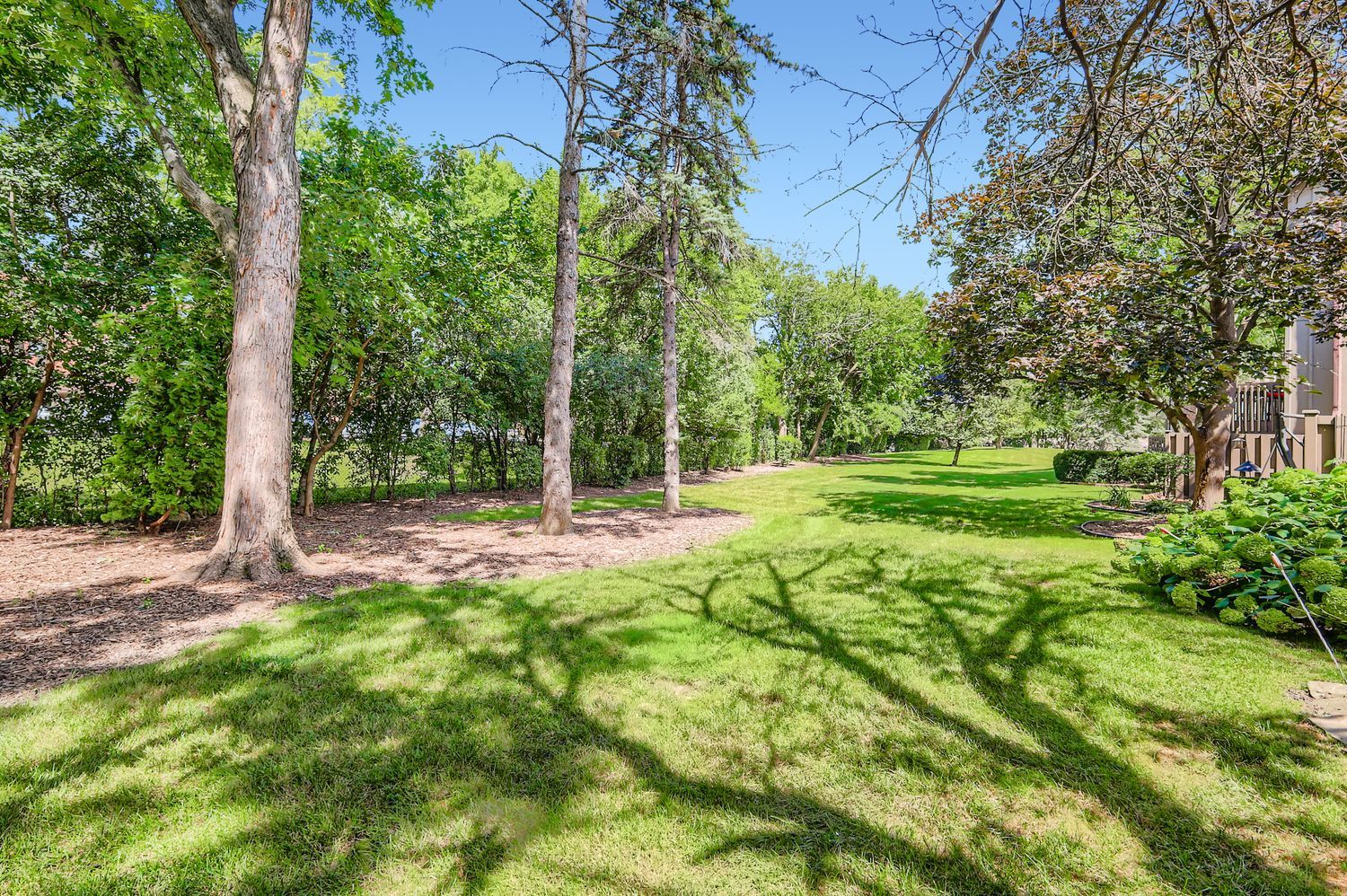 58 Portwine Road, Willowbrook, IL 60527