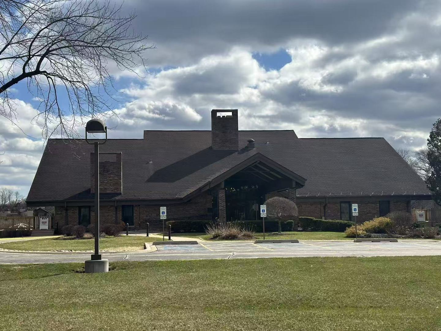 58 Portwine Road, Willowbrook, IL 60527