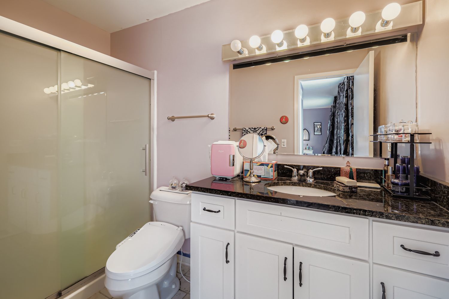 58 Portwine Road, Willowbrook, IL 60527