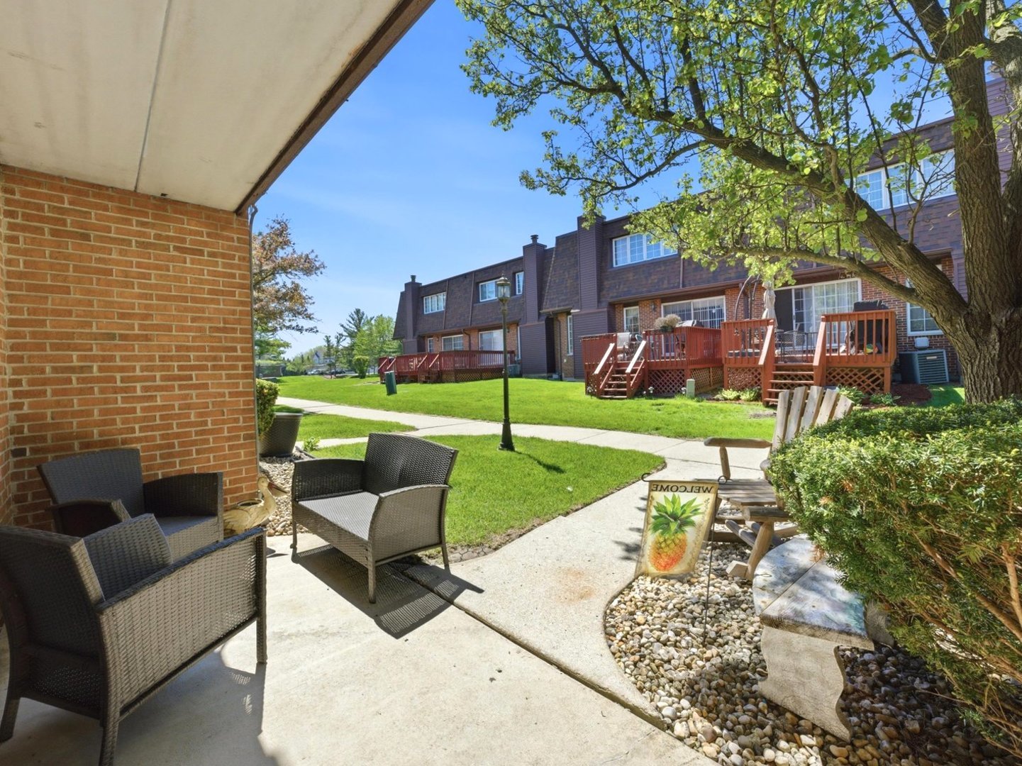 1402 WOODHOLLOW Drive #1A, Flossmoor, IL 60422