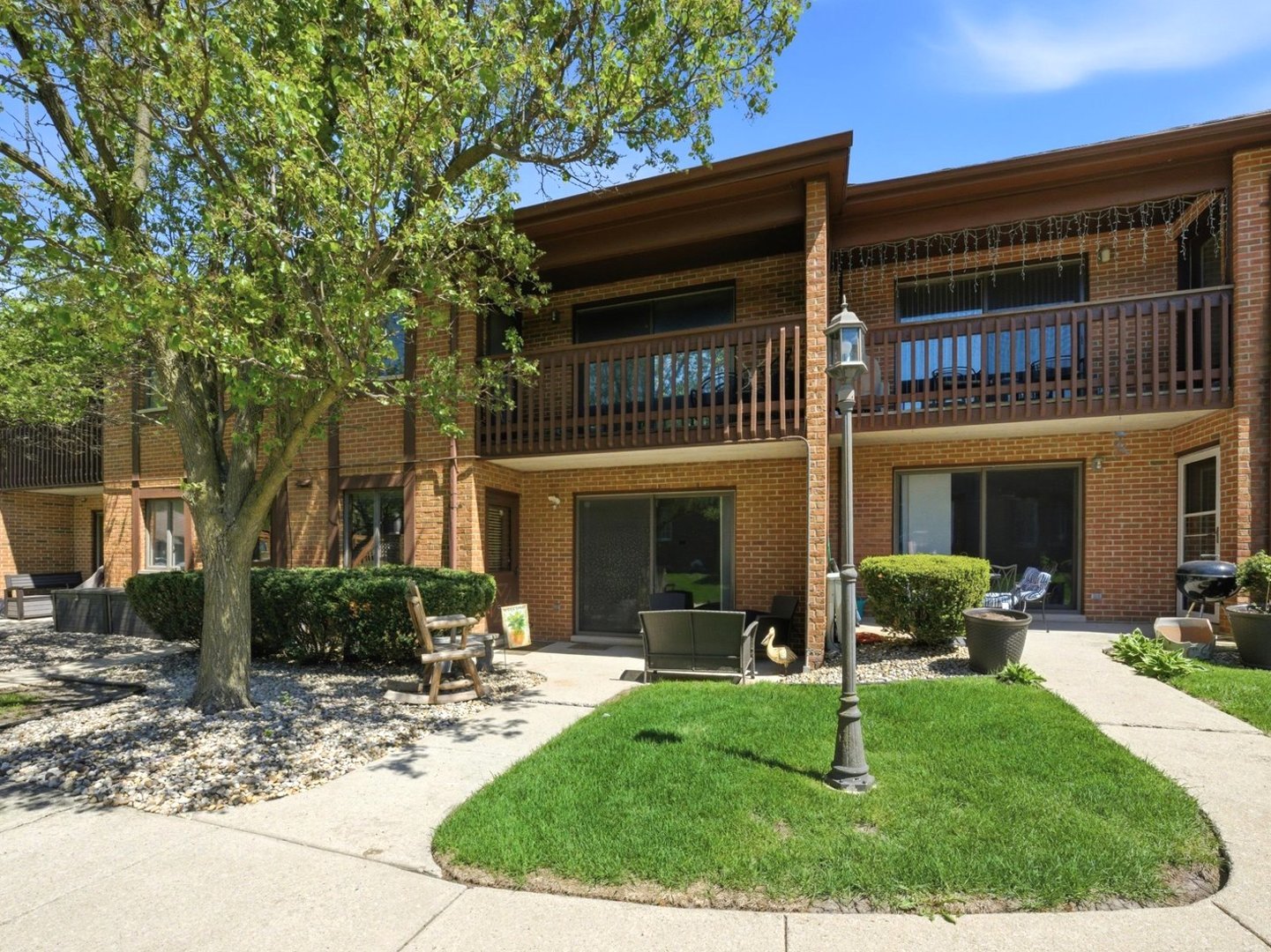 1402 WOODHOLLOW Drive #1A, Flossmoor, IL 60422