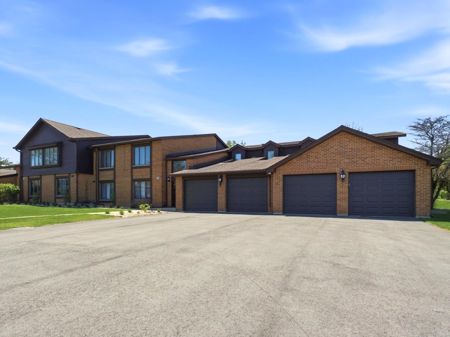 1402 WOODHOLLOW Drive #1A, Flossmoor, IL 60422