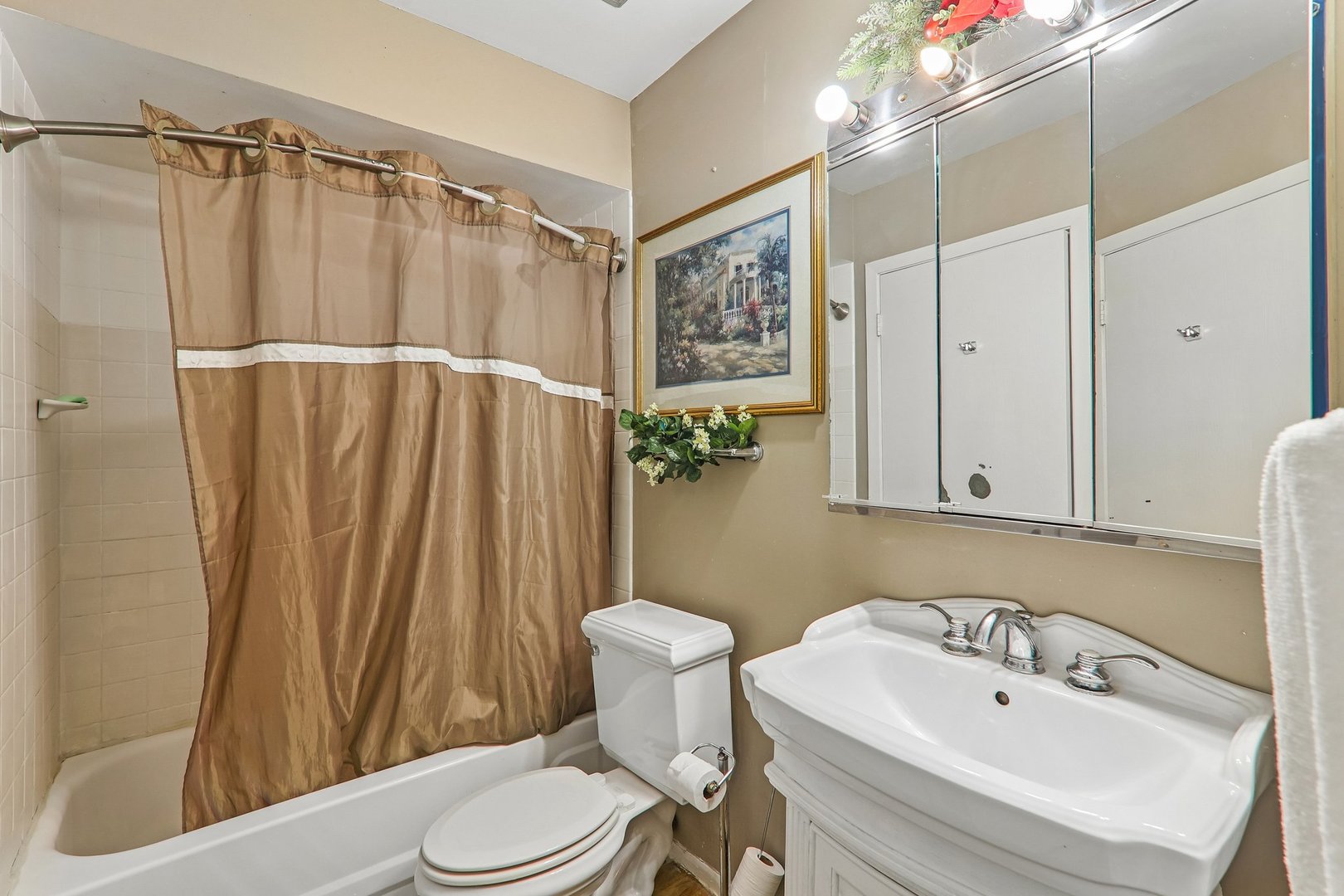 1308 Inverrary Lane #16D, Palatine, IL 60074