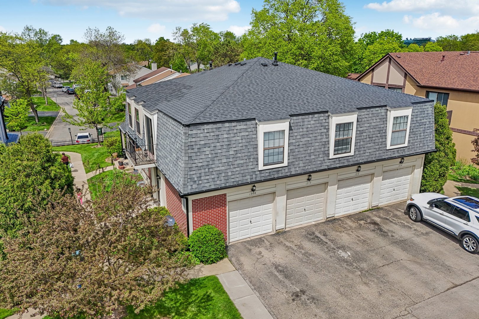 1308 Inverrary Lane #16D, Palatine, IL 60074