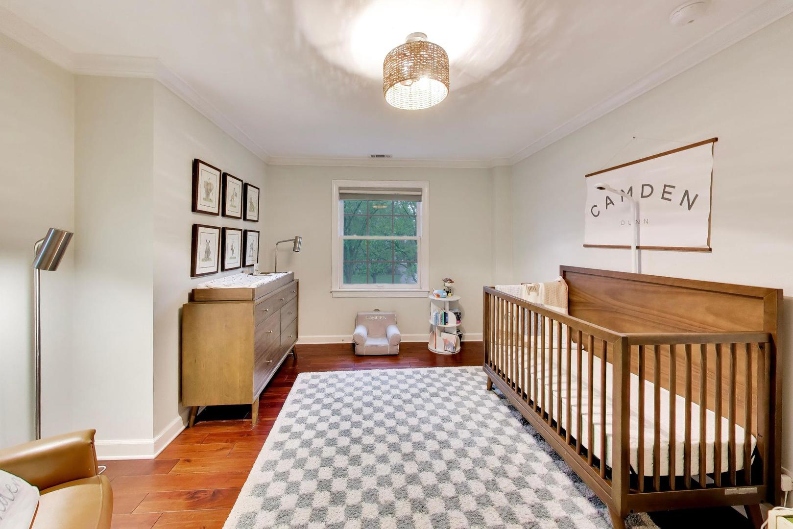 4413 Harvey Avenue, Western Springs, IL 60558