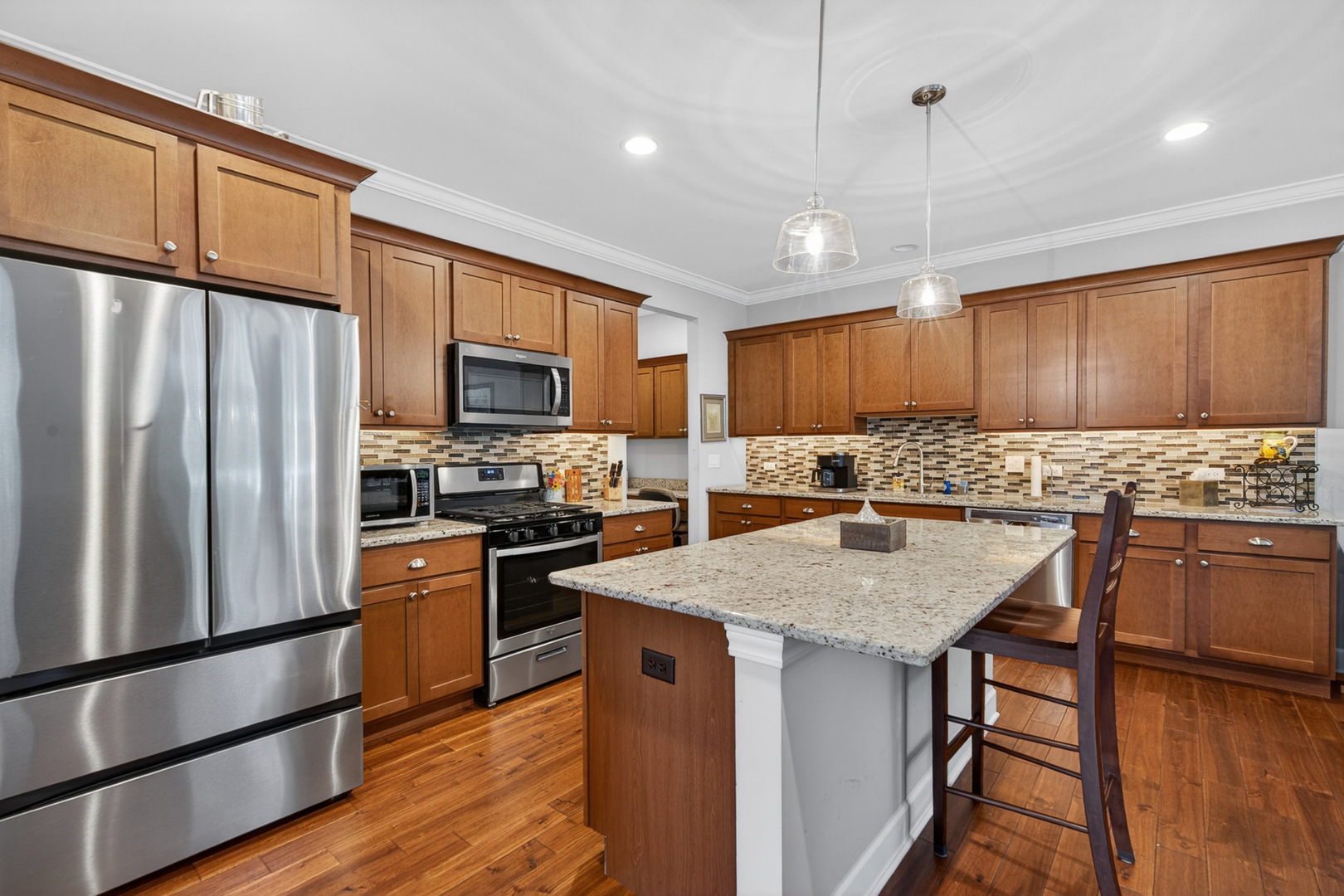 777 W Fairway Drive, Addison, IL 60101