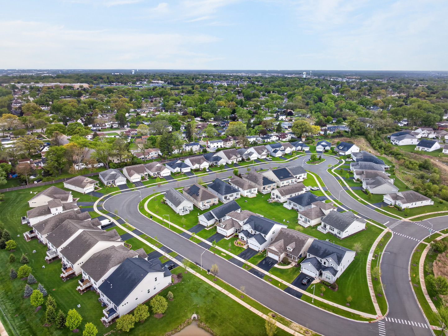 777 W Fairway Drive, Addison, IL 60101