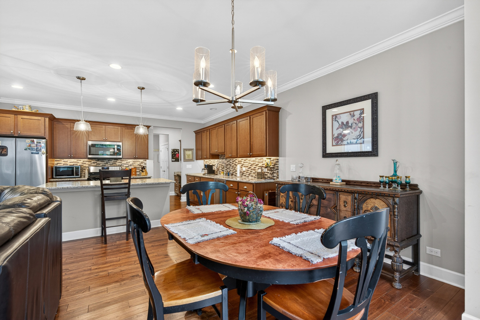 777 W Fairway Drive, Addison, IL 60101