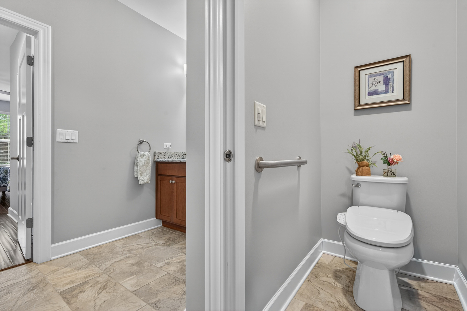 777 W Fairway Drive, Addison, IL 60101