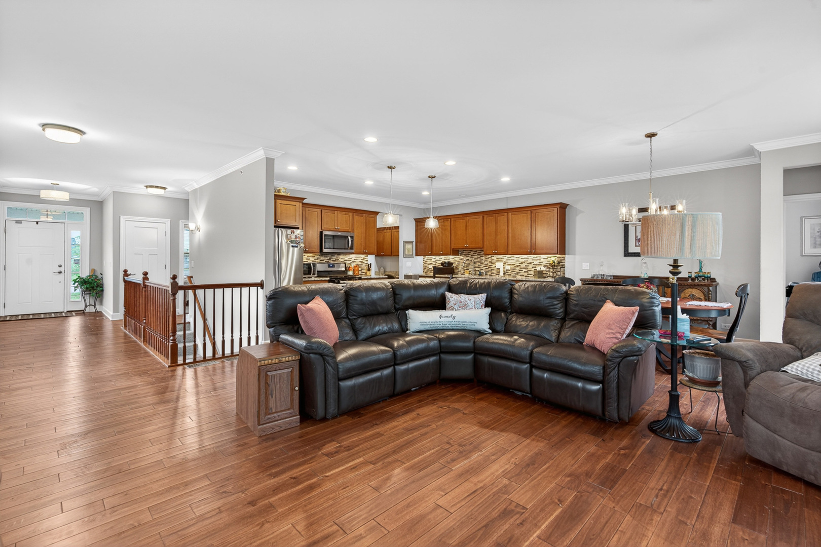 777 W Fairway Drive, Addison, IL 60101