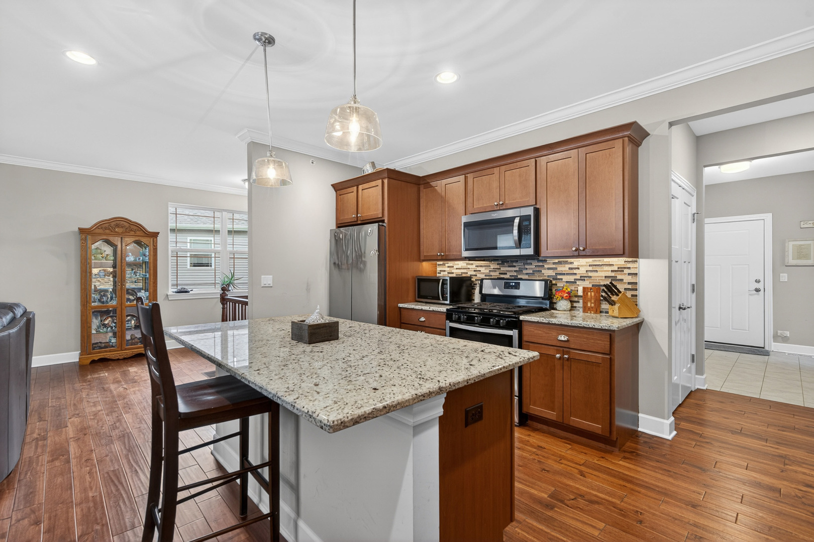 777 W Fairway Drive, Addison, IL 60101