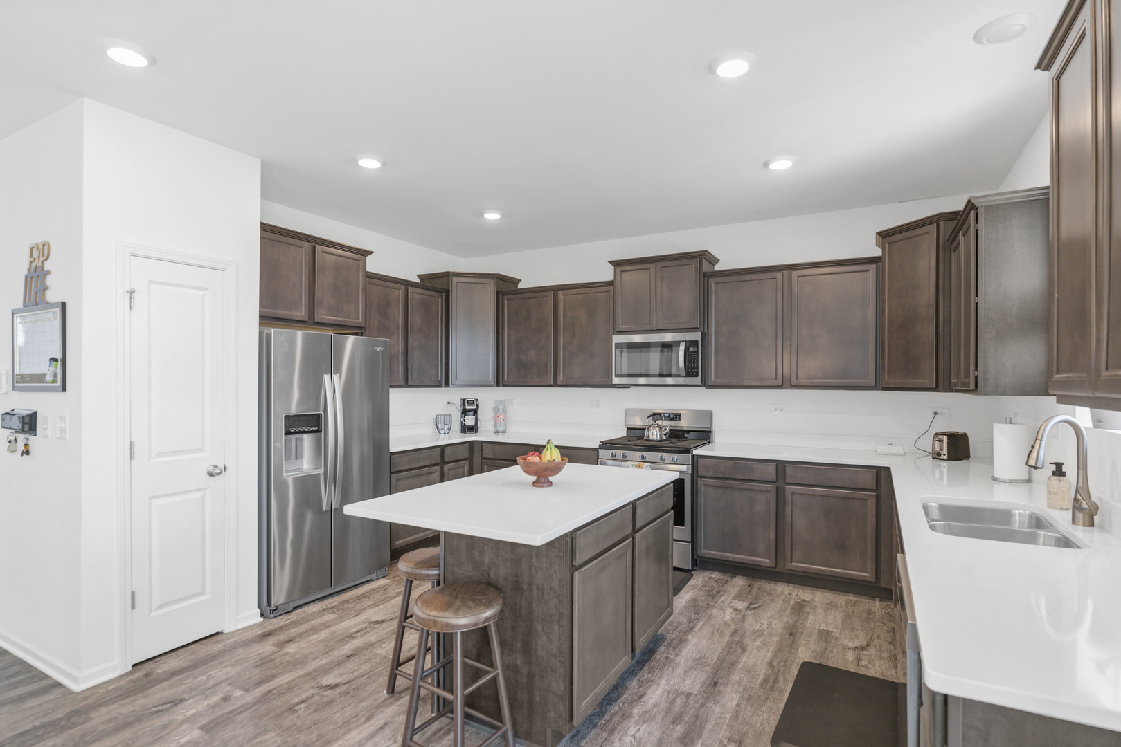 3797 Gardenia Drive, Elgin, IL 60124