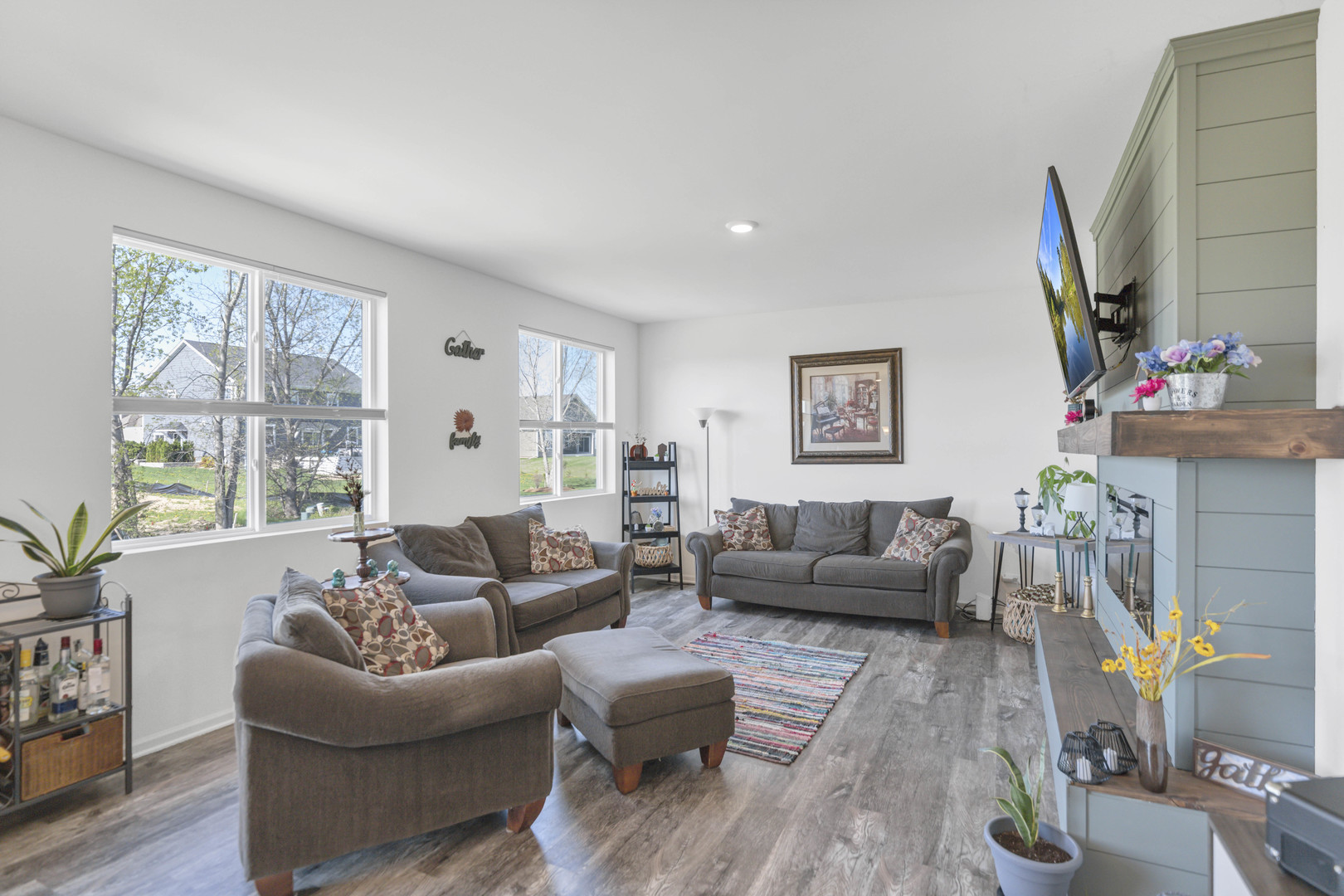 3797 Gardenia Drive, Elgin, IL 60124