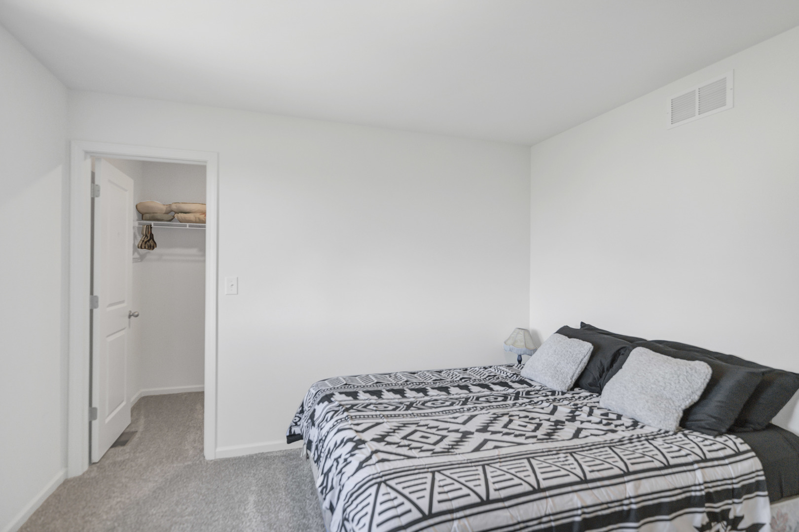 3797 Gardenia Drive, Elgin, IL 60124