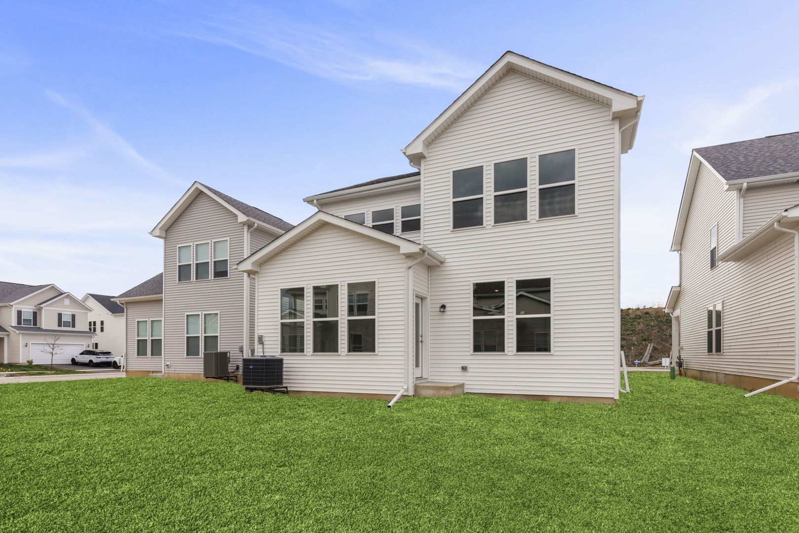 2680 Lawlor Lane, Naperville, IL 60564