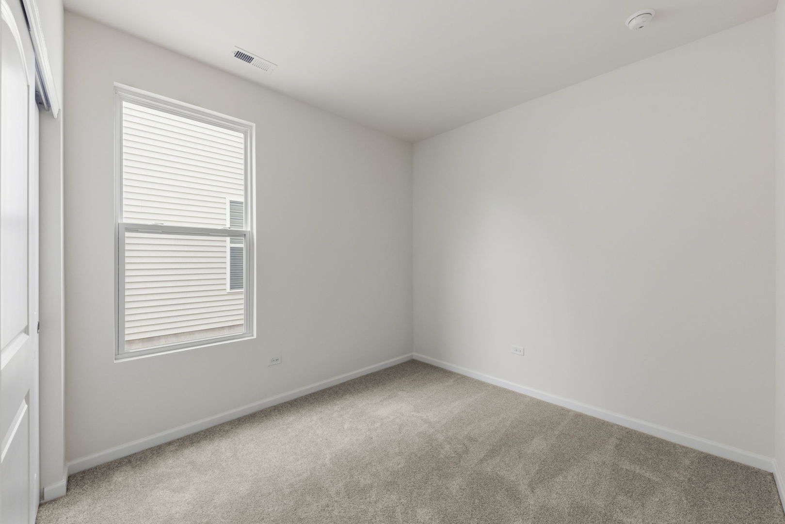 2680 Lawlor Lane, Naperville, IL 60564