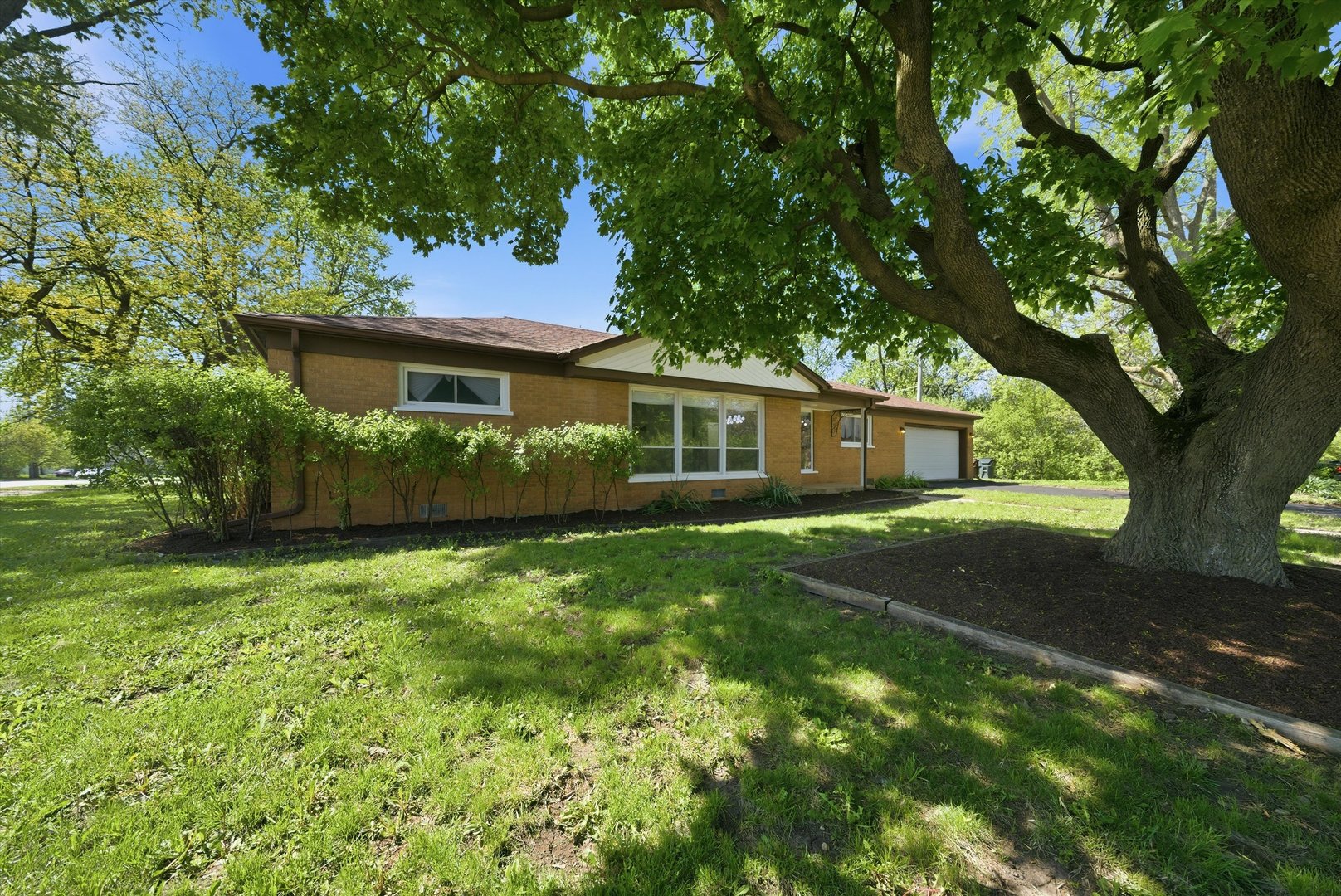 2600 175th Street, Hazel Crest, IL 60429