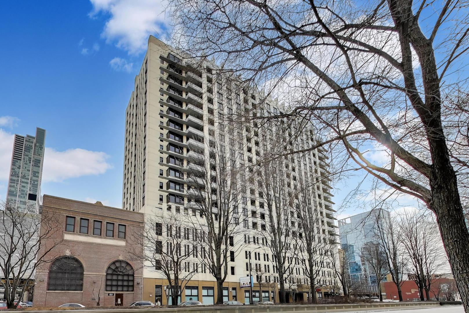 1255 S State Street #1302, Chicago, IL 60605