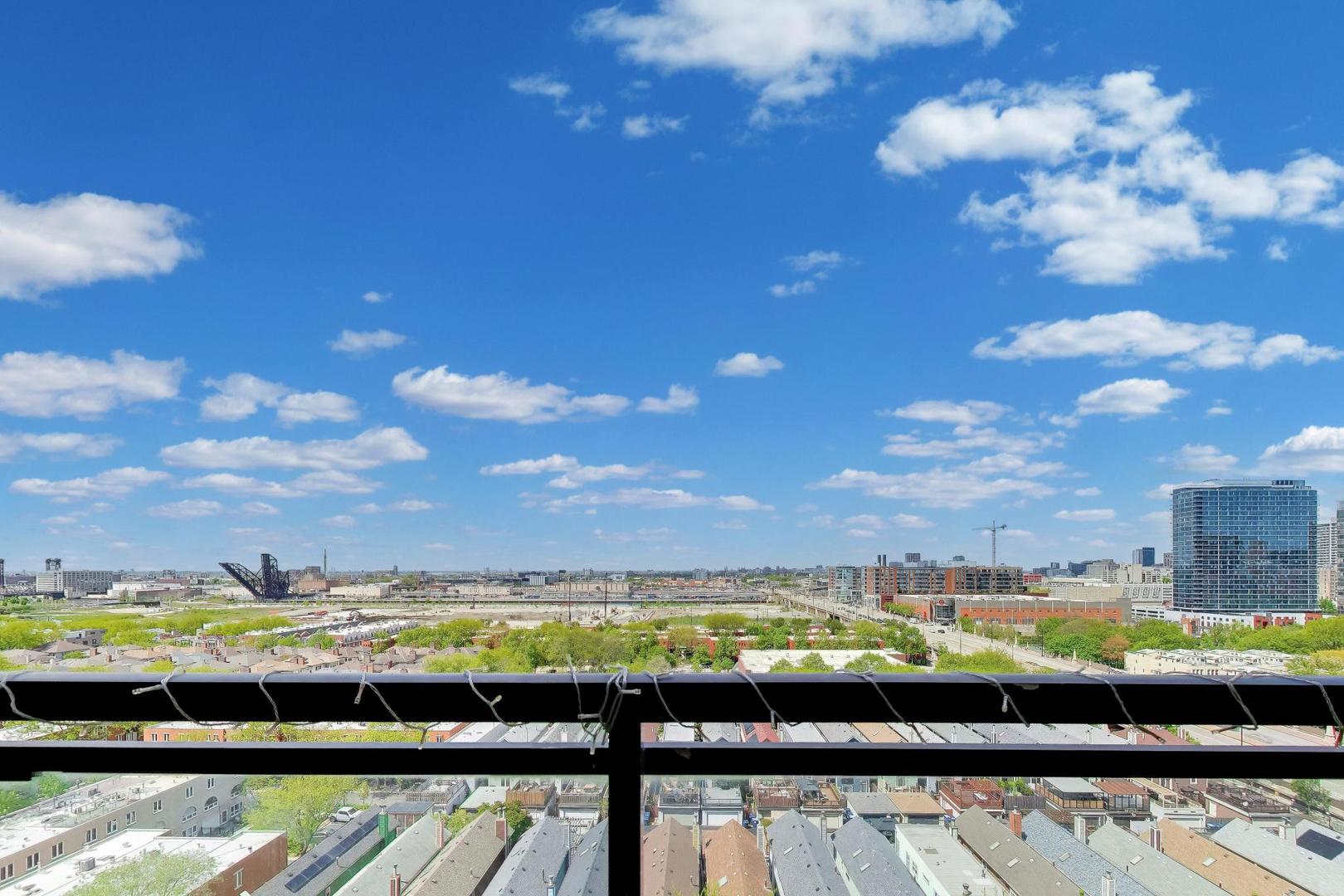 1255 S State Street #1302, Chicago, IL 60605