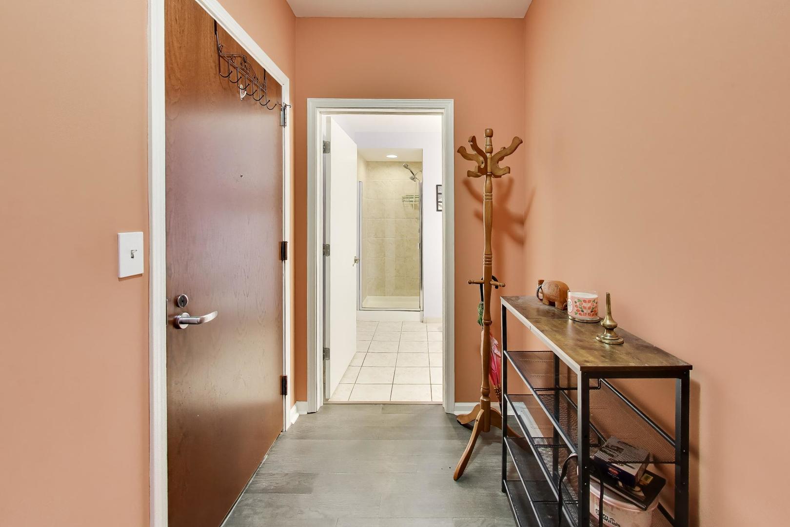 1255 S State Street #1302, Chicago, IL 60605