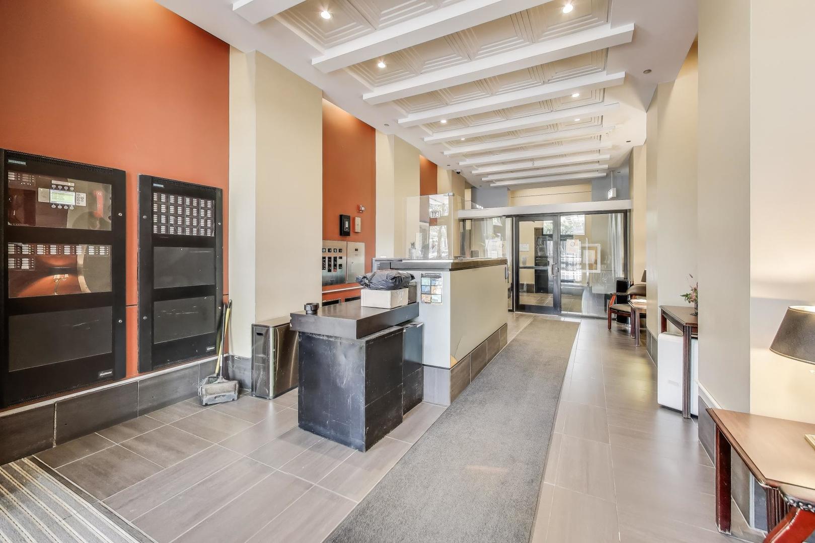 1255 S State Street #1302, Chicago, IL 60605