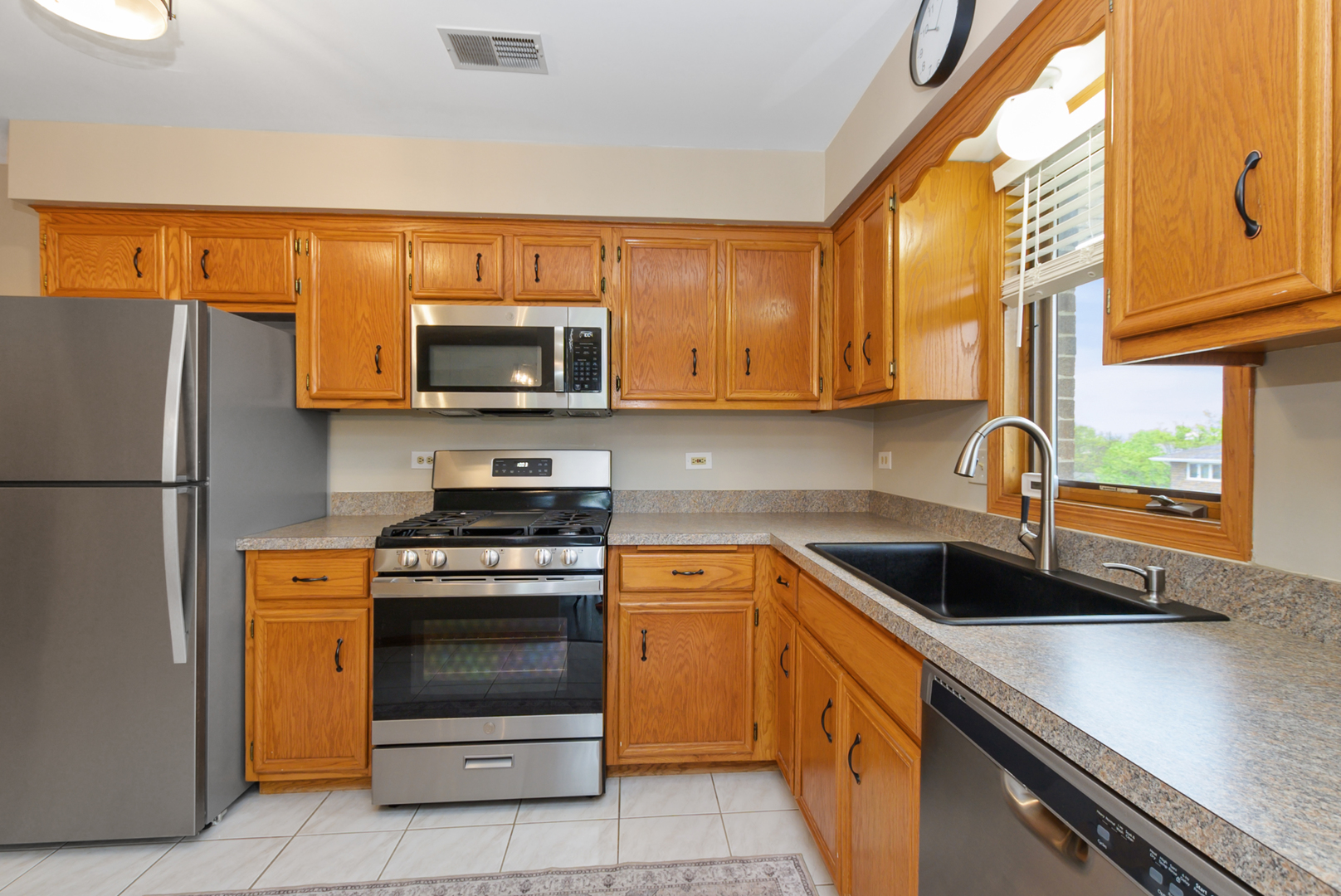 15255 West Avenue #3S, Orland Park, IL 60462