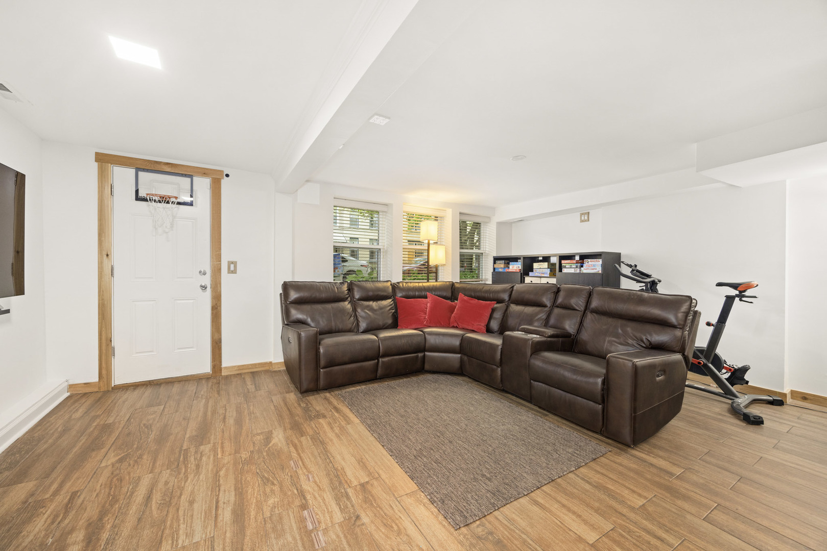 2142 W Bowler Street, Chicago, IL 60612