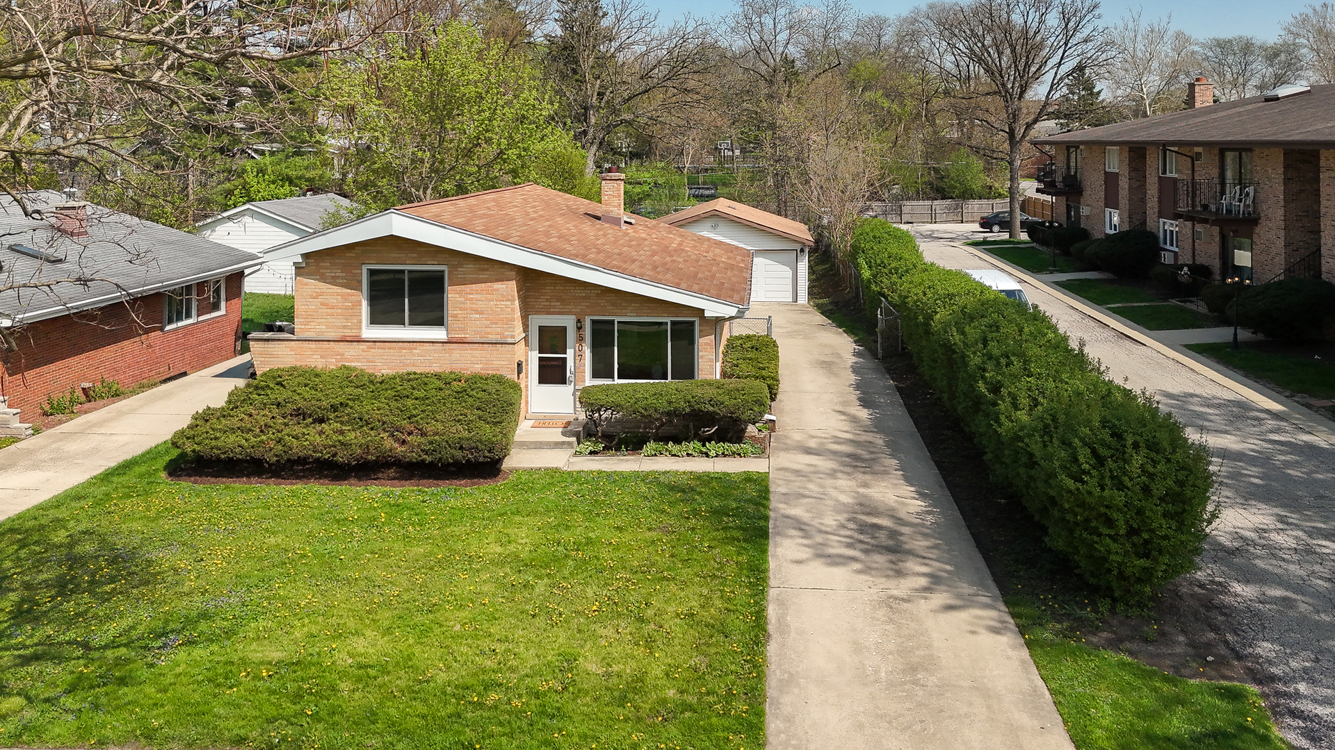 507 N Kenilworth Avenue, Glen Ellyn, IL 60137