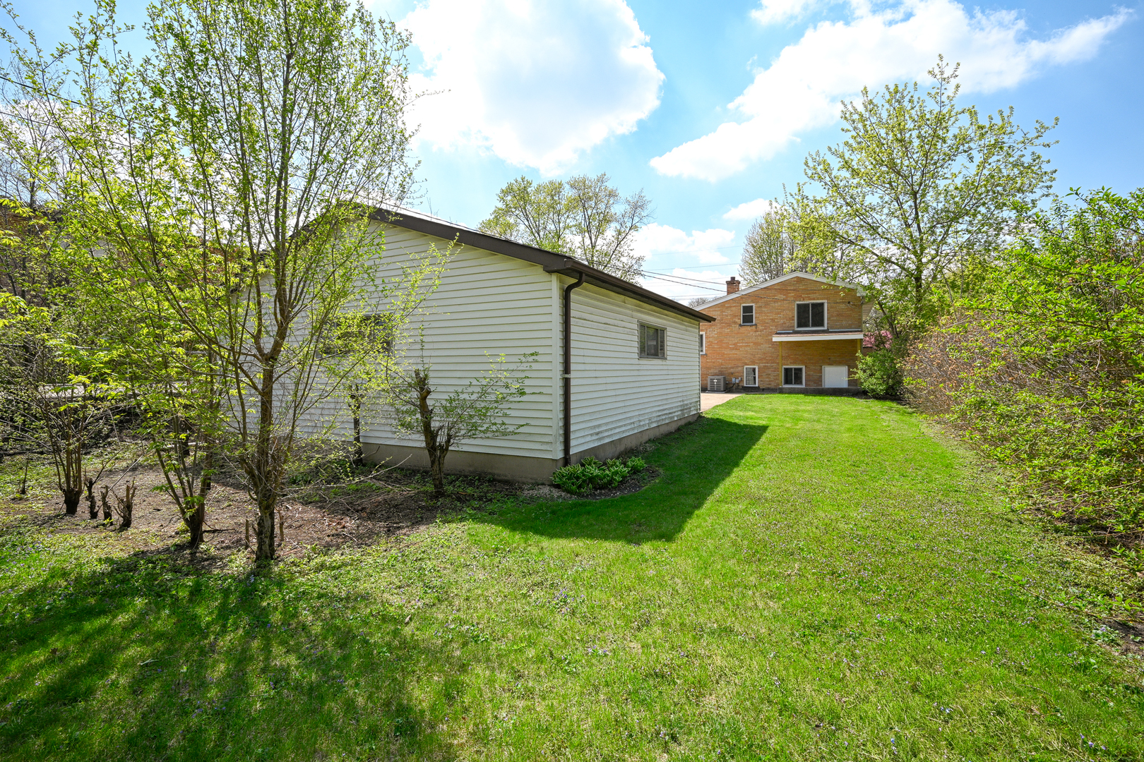 507 N Kenilworth Avenue, Glen Ellyn, IL 60137