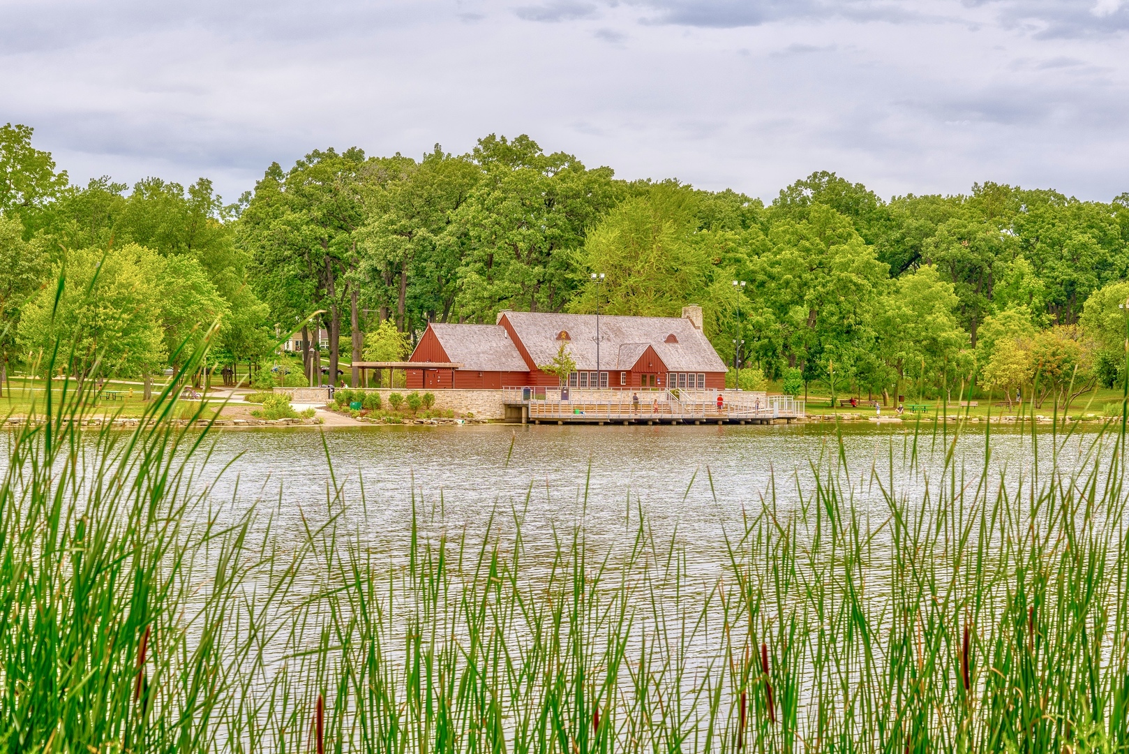 507 N Kenilworth Avenue, Glen Ellyn, IL 60137