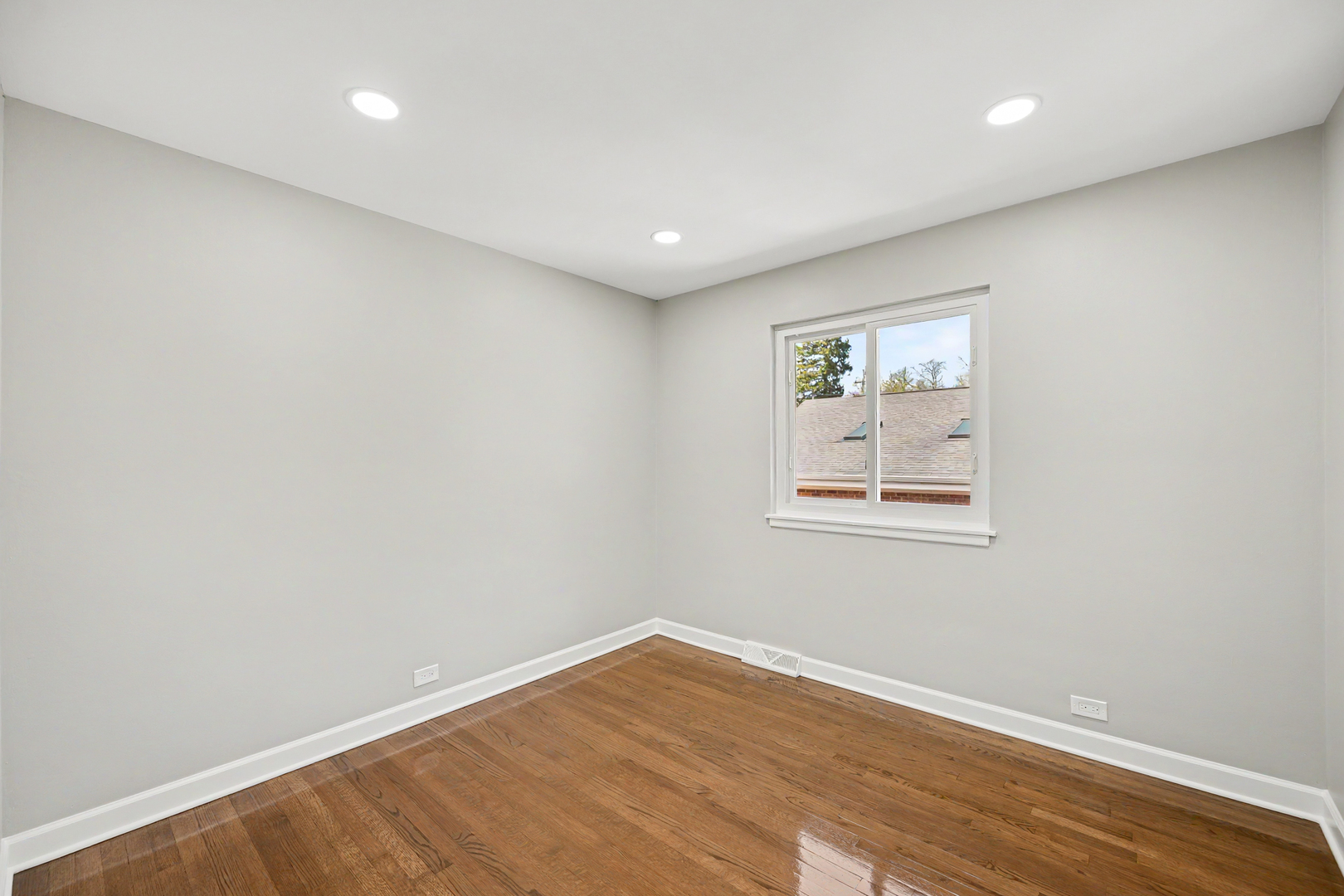 507 N Kenilworth Avenue, Glen Ellyn, IL 60137