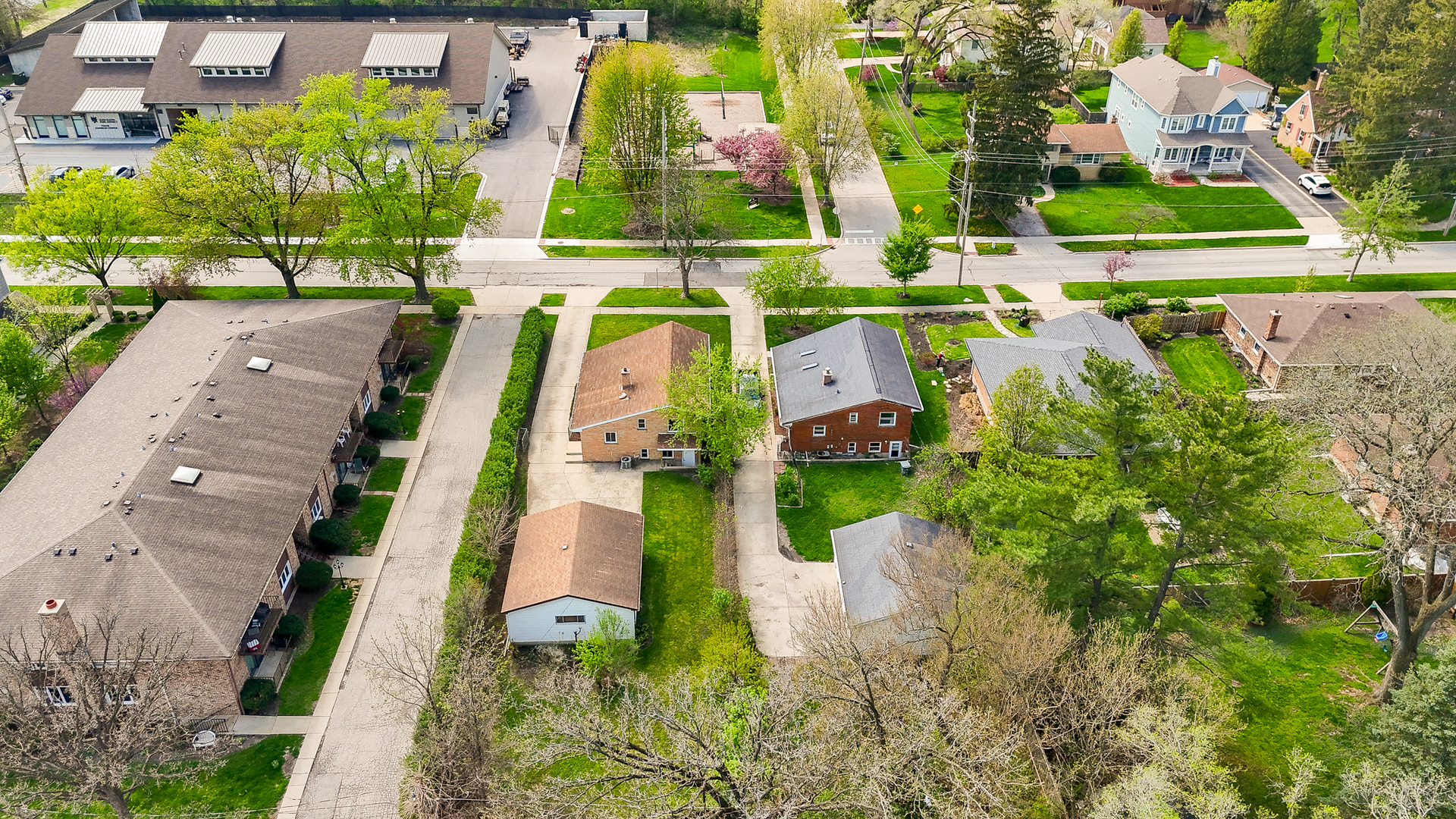 507 N Kenilworth Avenue, Glen Ellyn, IL 60137