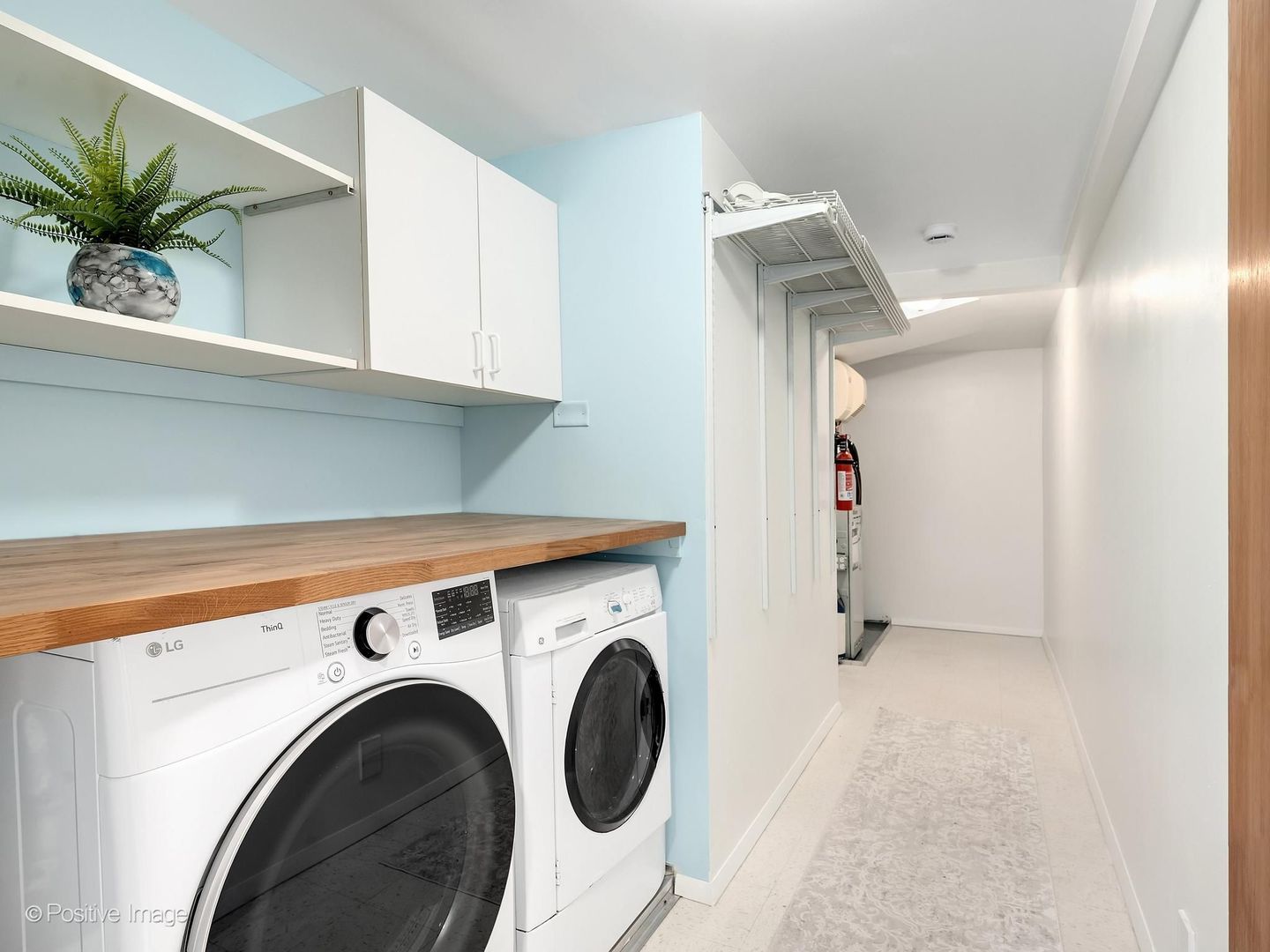 4557 Woodland Avenue, Western Springs, IL 60558