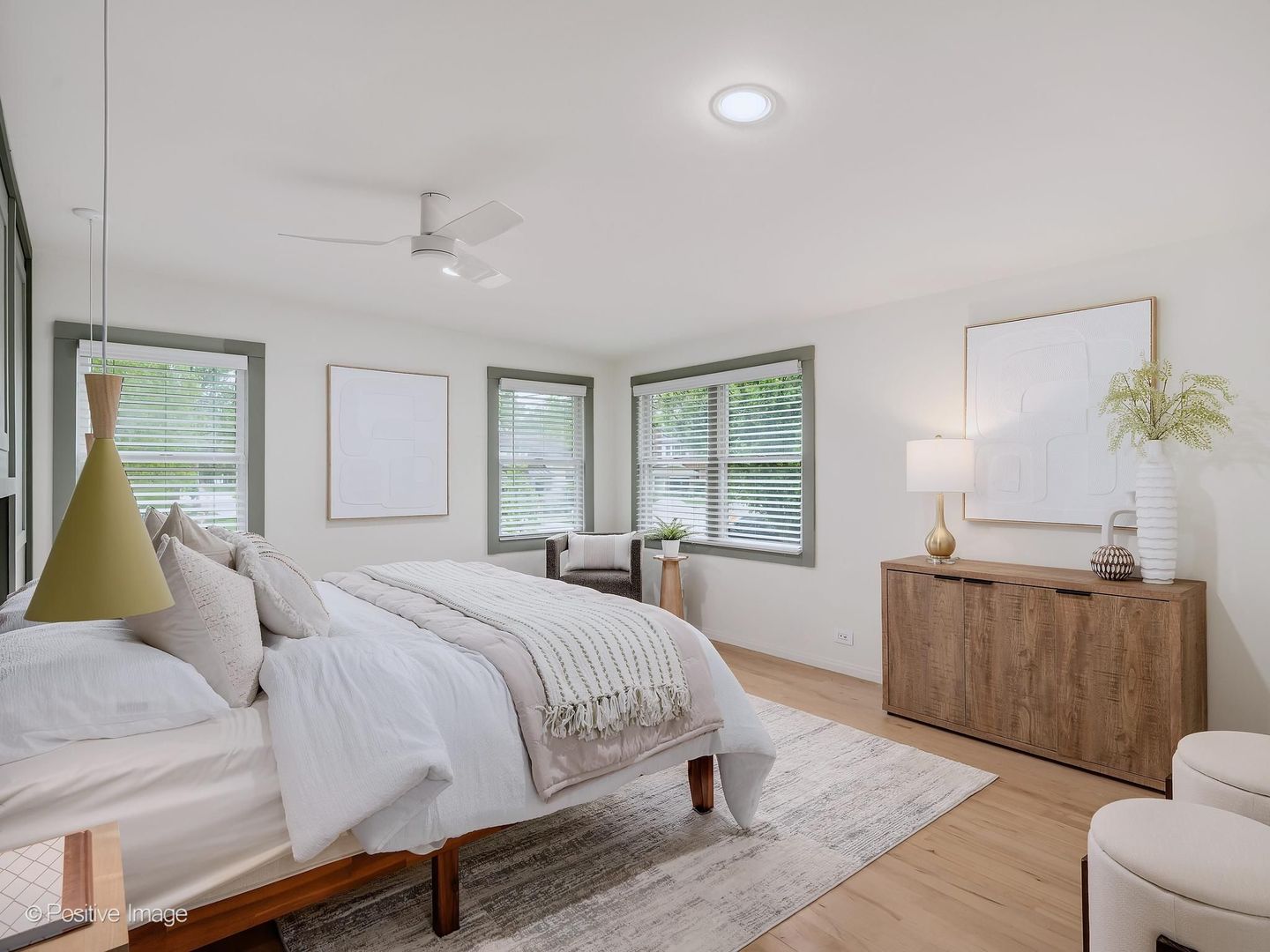 4557 Woodland Avenue, Western Springs, IL 60558