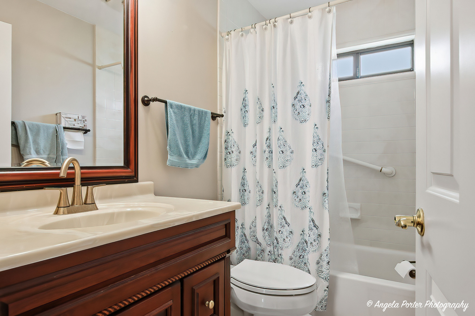 7201 Hastings Circle #332, Fox Lake, IL 60020