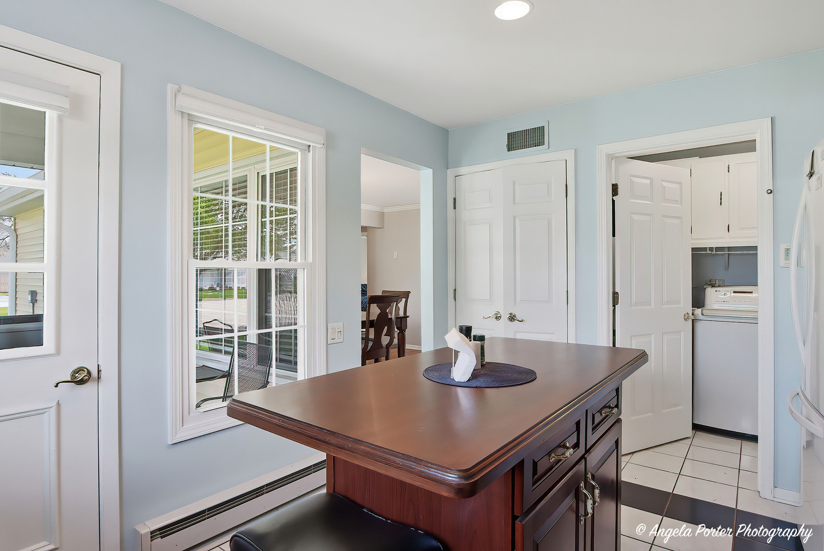 7201 Hastings Circle #332, Fox Lake, IL 60020