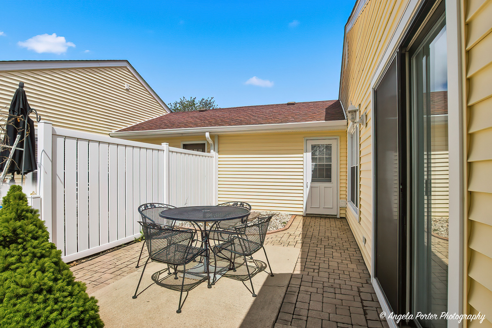 7201 Hastings Circle #332, Fox Lake, IL 60020