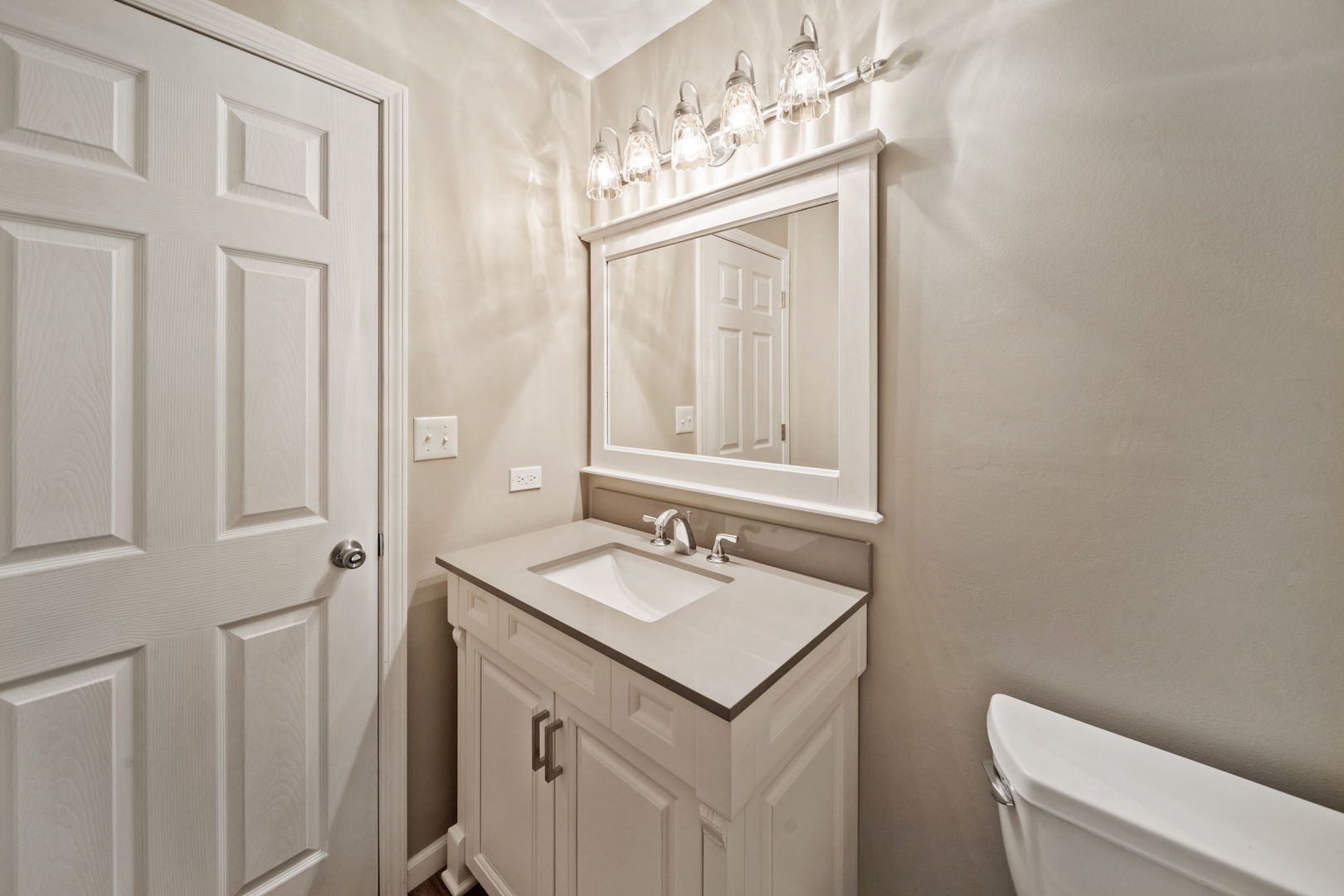 1502 Carrol Court, Darien, IL 60561