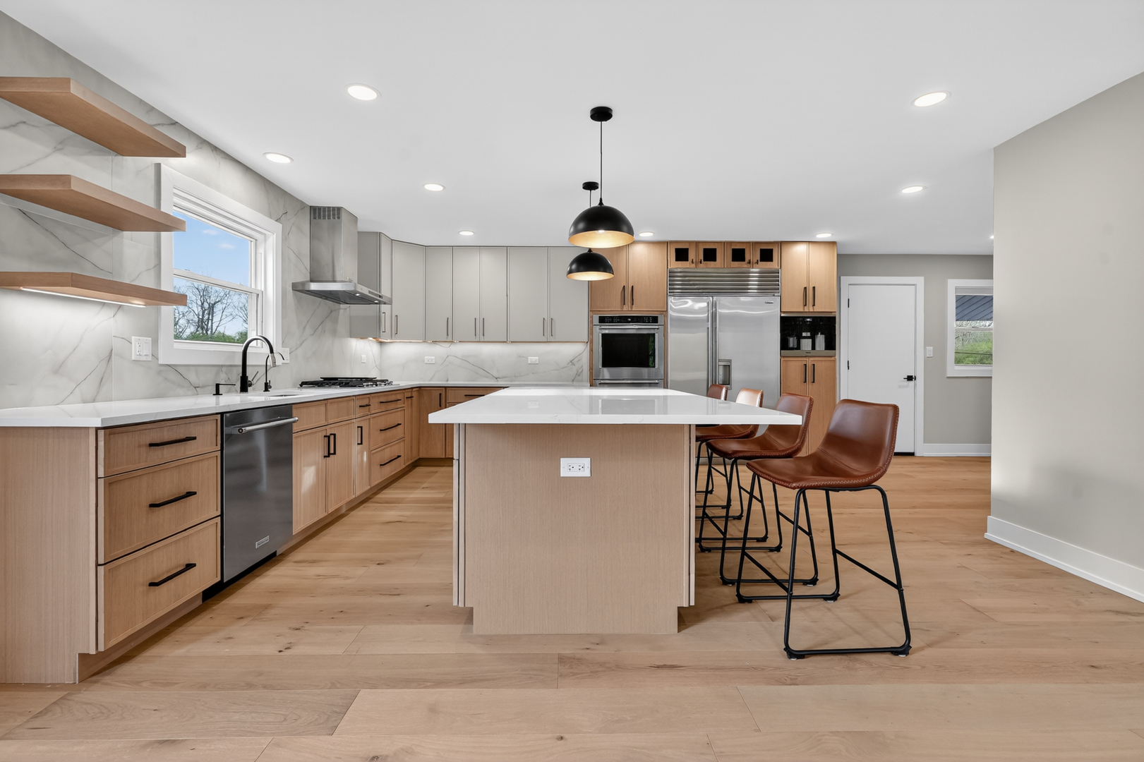 1230 Guerin Road, Libertyville, IL 60048