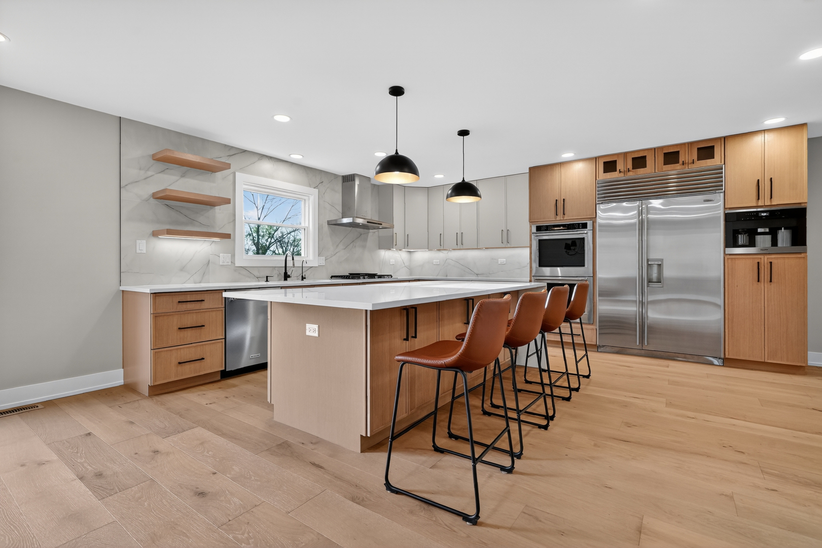 1230 Guerin Road, Libertyville, IL 60048