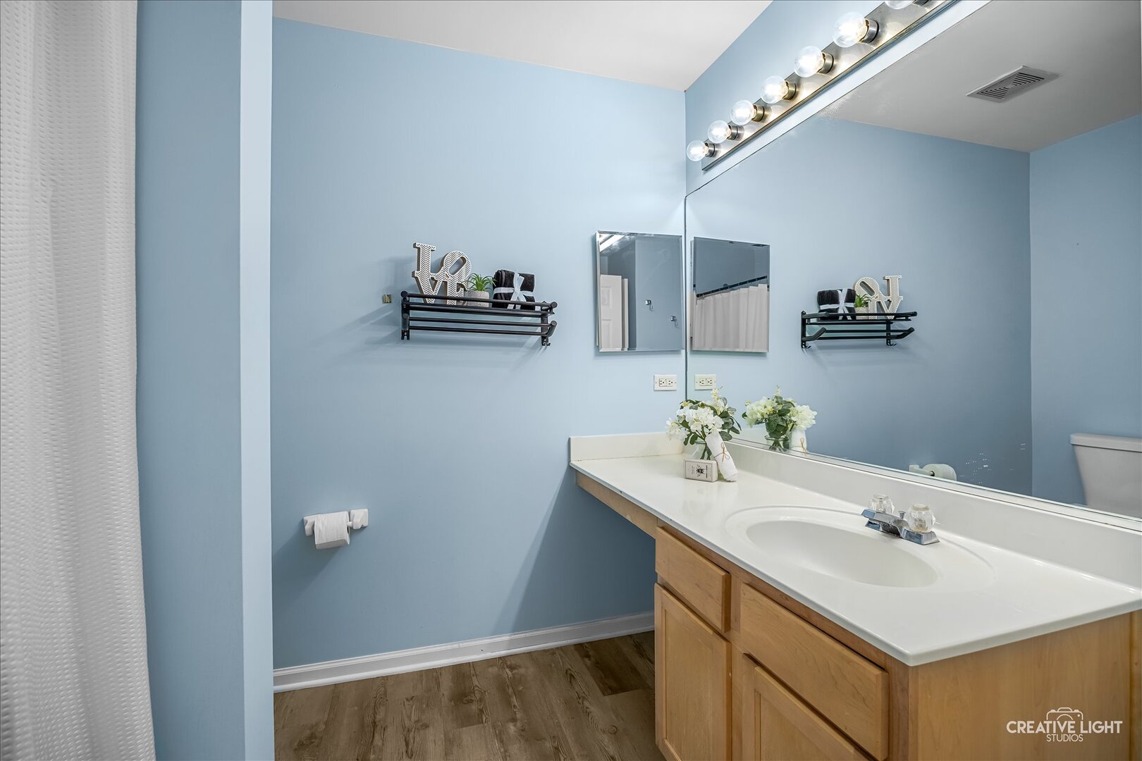 281 Springbrook Trail, Oswego, IL 60543