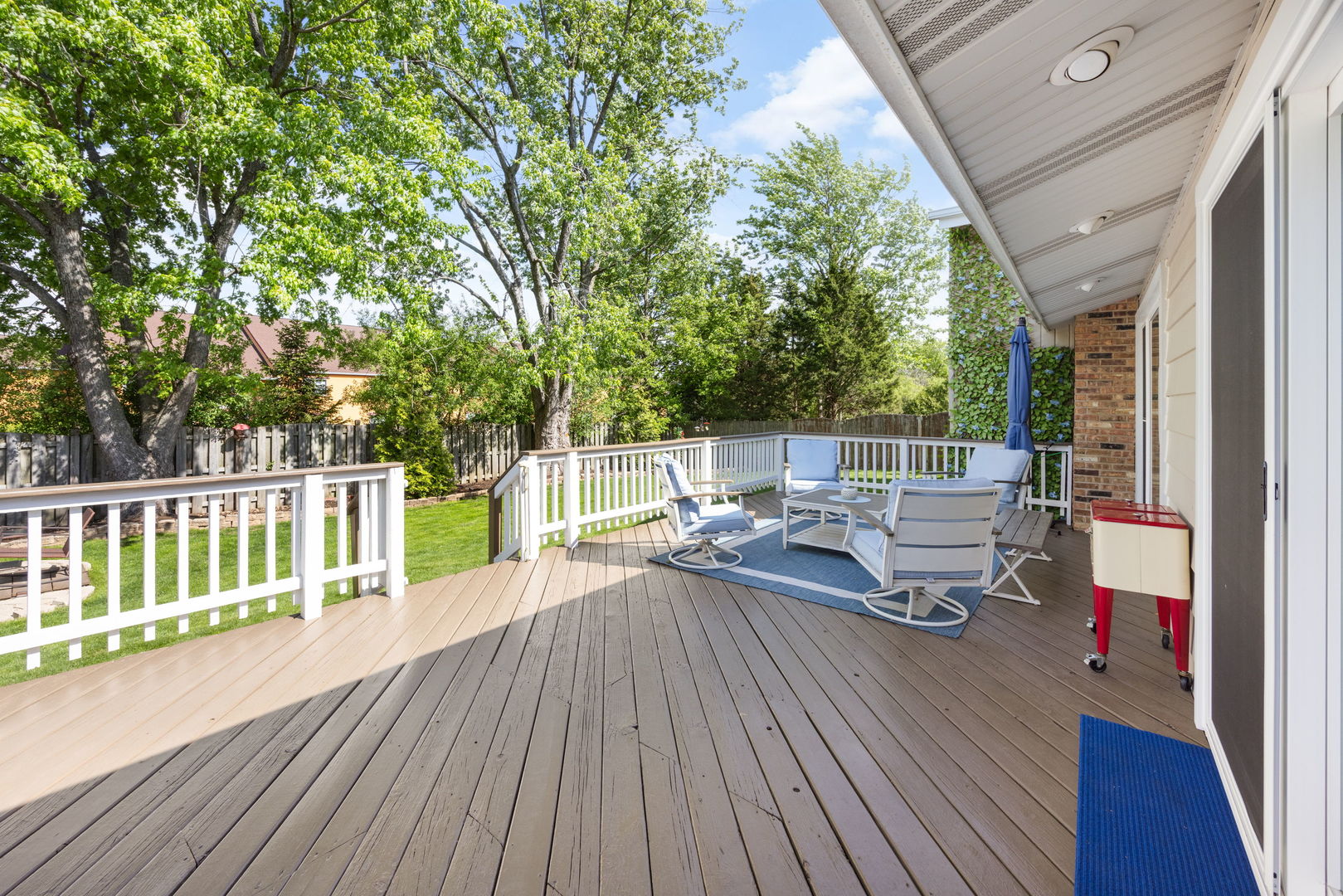621 Newport Avenue, Westmont, IL 60559