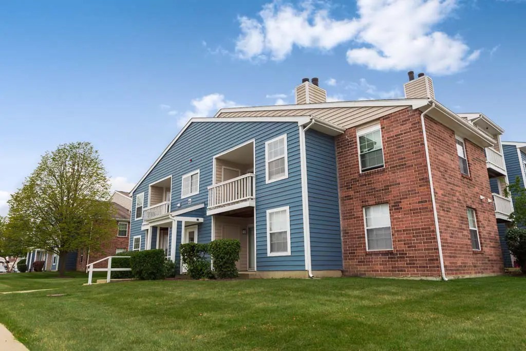 4117 Landing Drive #2C, Aurora, IL 60504