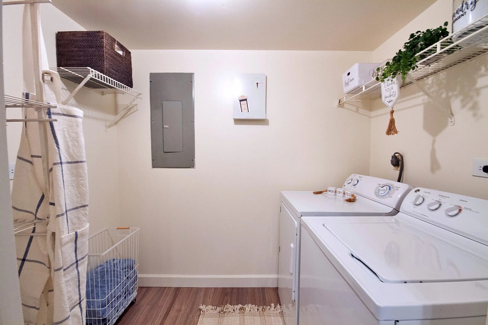 4117 Landing Drive #2C, Aurora, IL 60504