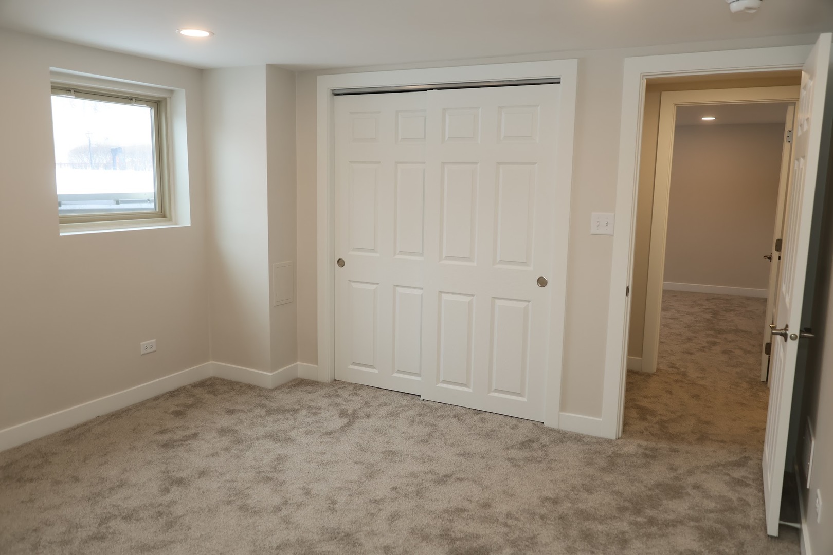 289 Chestnut Street, Antioch, IL 60002