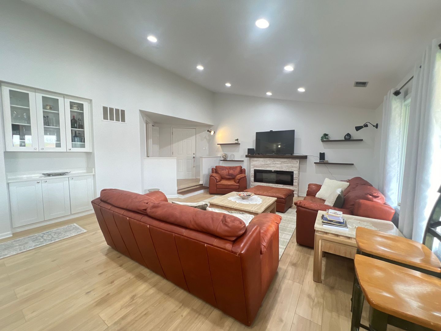 9808 Mill Drive #2B, Palos Park, IL 60464