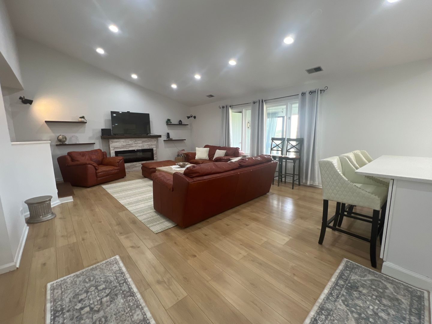 9808 Mill Drive #2B, Palos Park, IL 60464