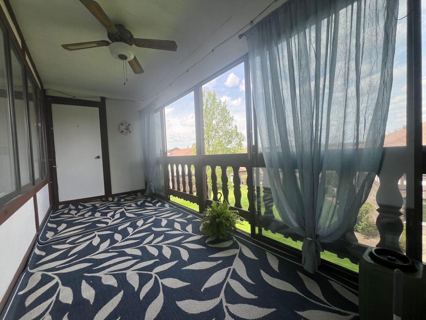 9808 Mill Drive #2B, Palos Park, IL 60464