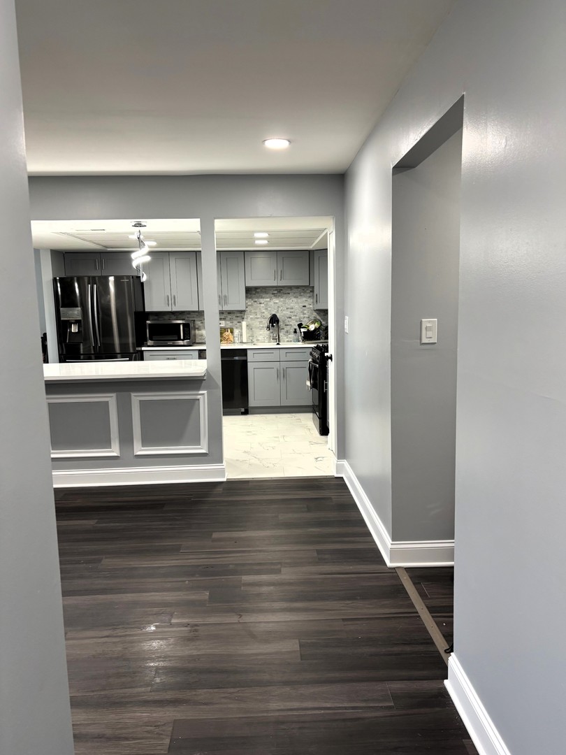 9132 S Pulaski Road #2E, Oak Lawn, IL 60453