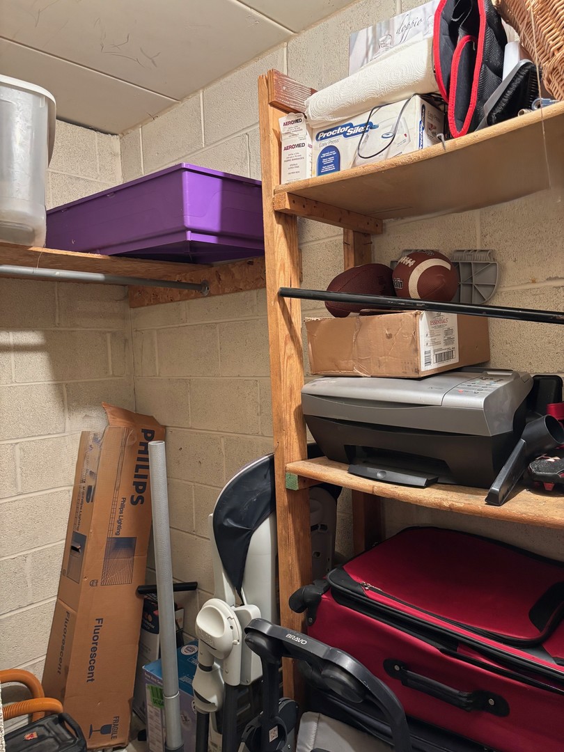 9132 S Pulaski Road #2E, Oak Lawn, IL 60453